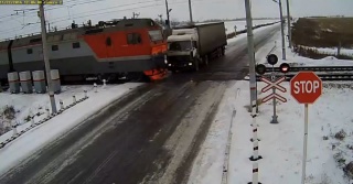 Kazachstan: tragiczny wypadek na przejeździe kolejowym